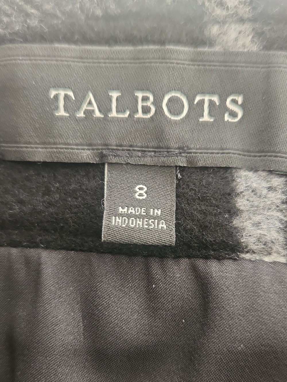 Talbots Windowpane Check Skirt - Picture 4 of 4
